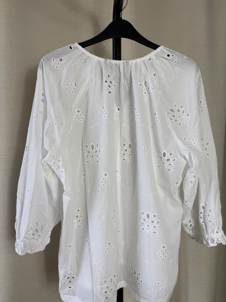 Marks and Spencer broderie anglaise white top - uk 16