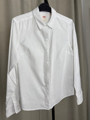 Levi's classic shirt - size small